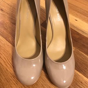 Brand New Nine West Nude Pumps